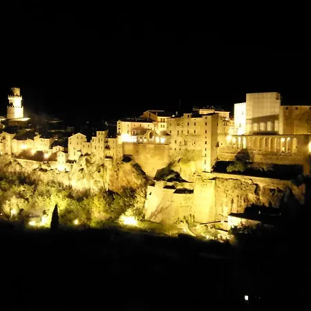 Etruria *