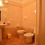 Konukevi Etruria 3*